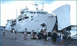 split-vela-luka-oglasavanje-na-trajektu